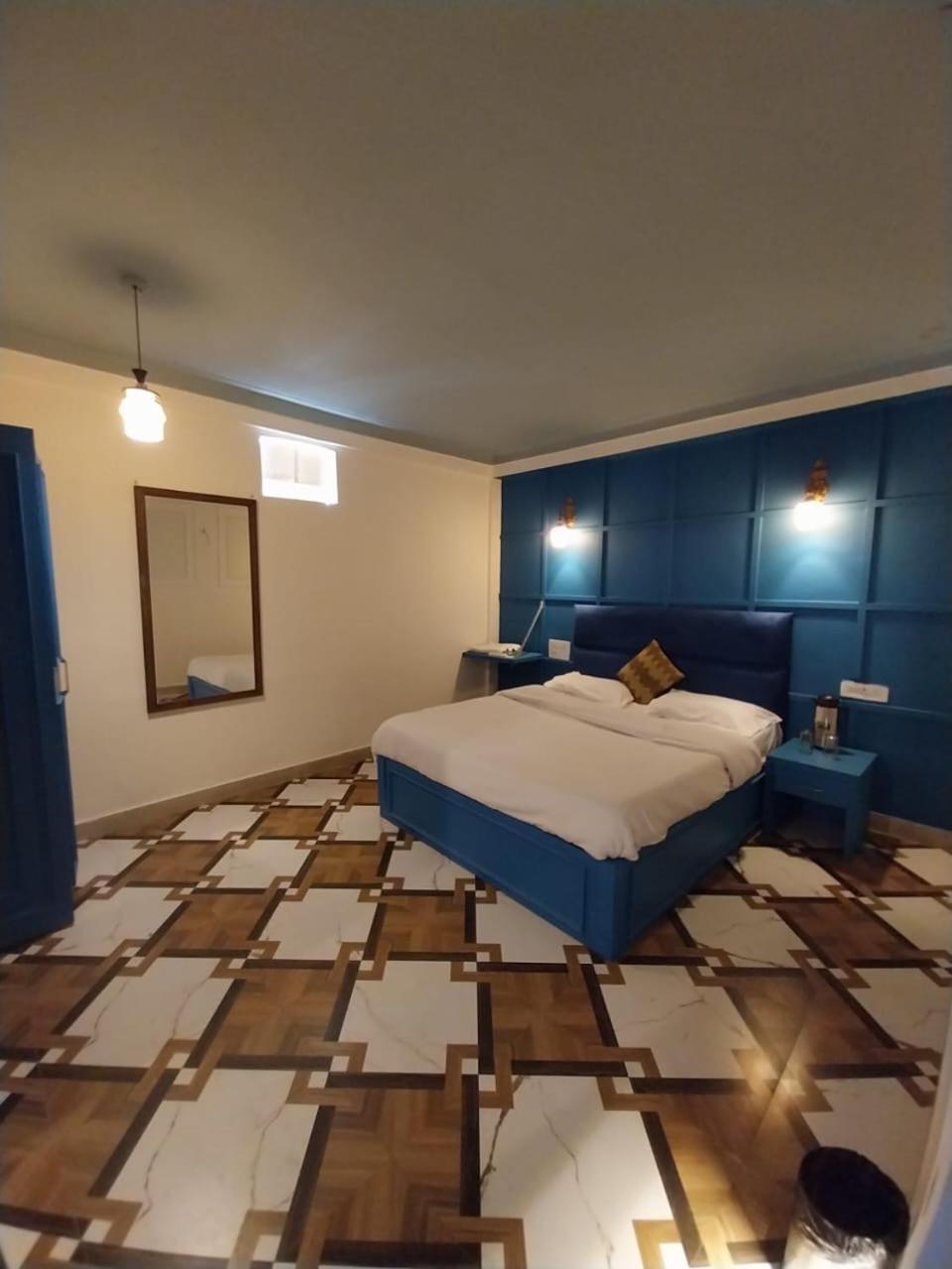 Hotel The Mussoorie International Exterior photo