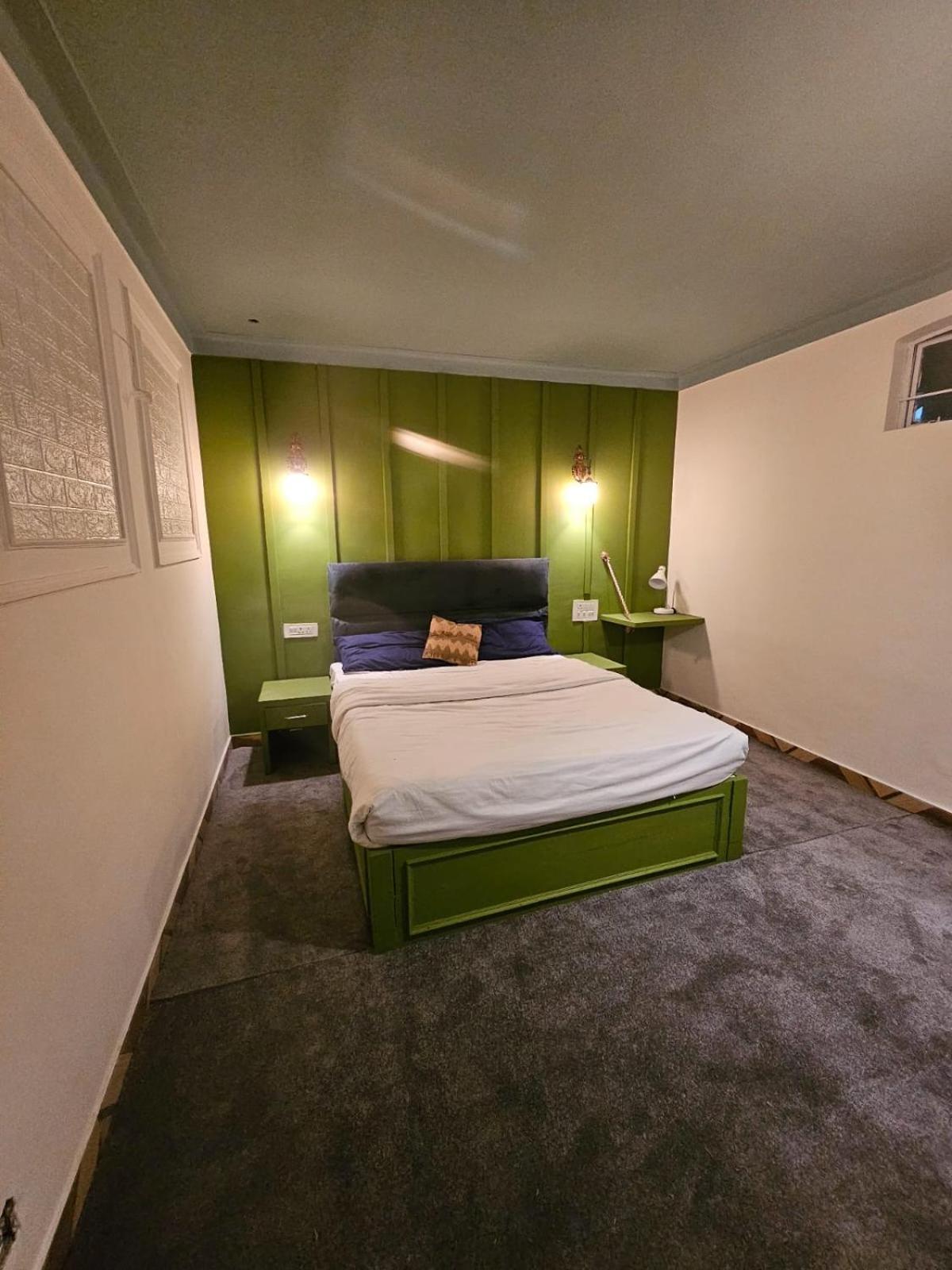 Hotel The Mussoorie International Exterior photo