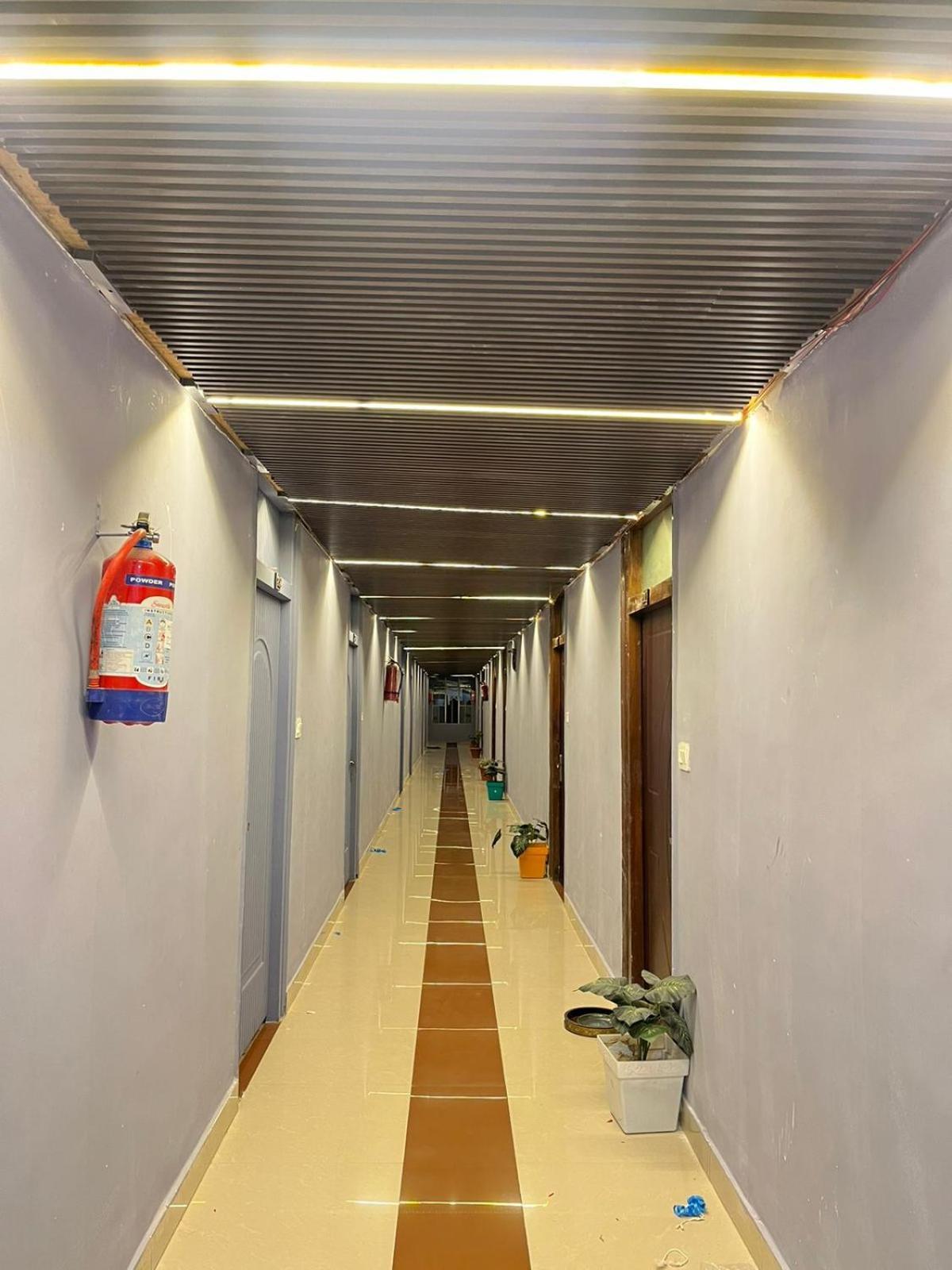 Hotel The Mussoorie International Exterior photo