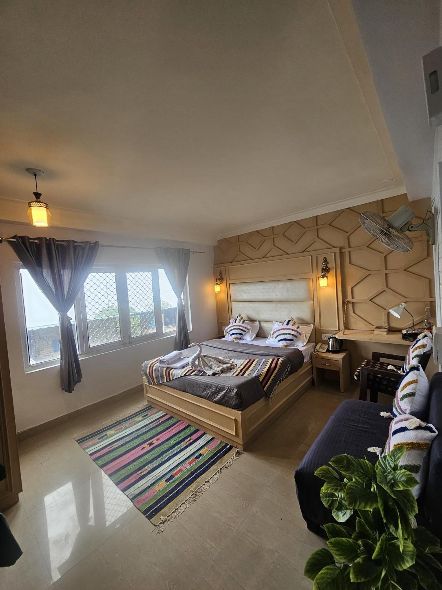 Hotel The Mussoorie International Exterior photo