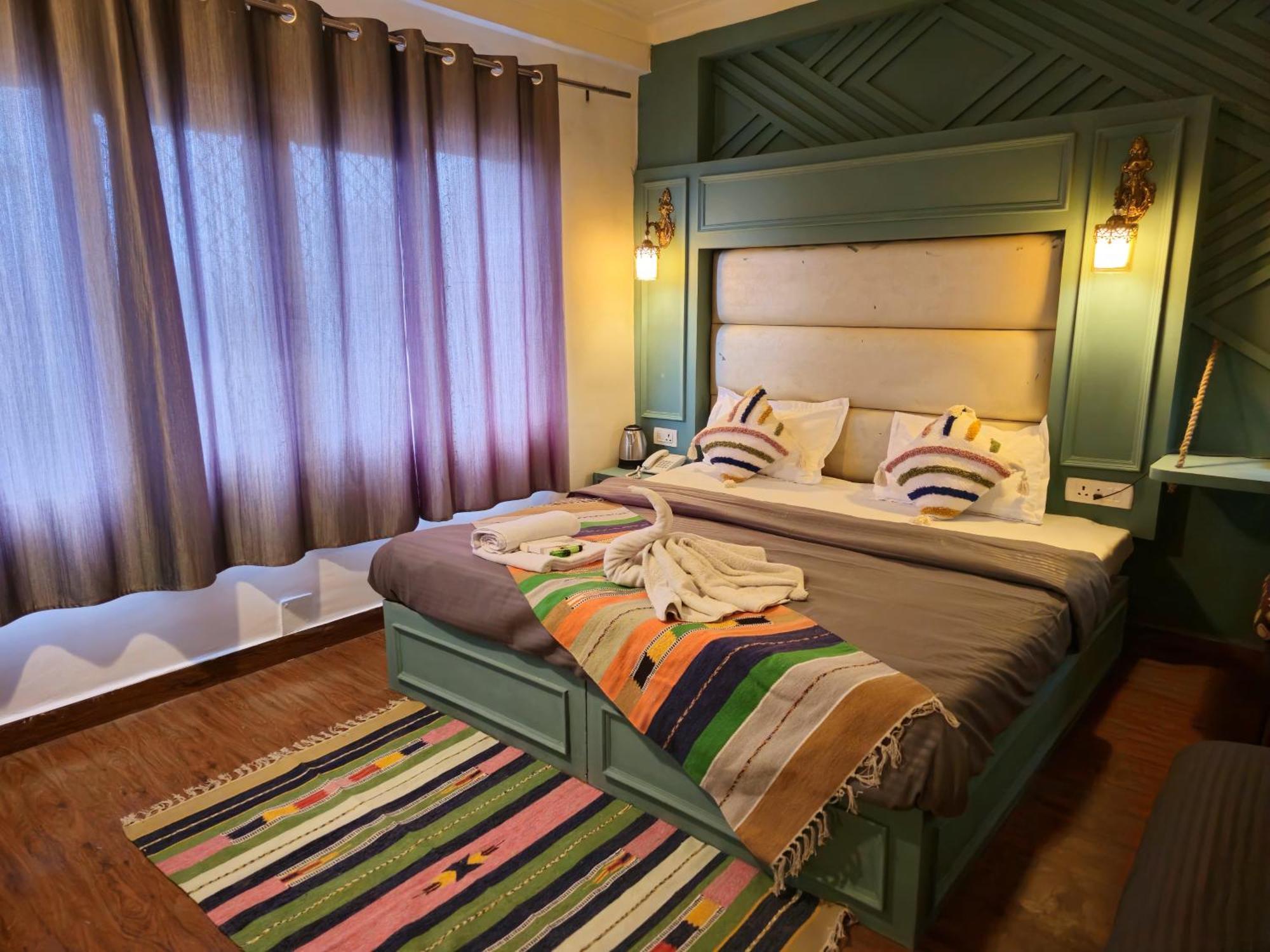 Hotel The Mussoorie International Exterior photo
